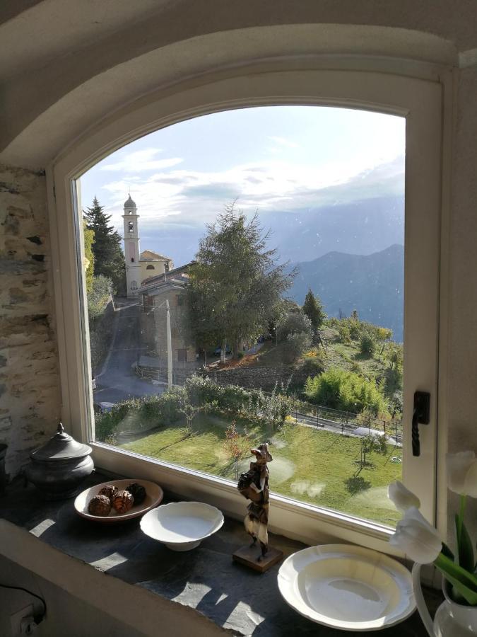 Casale Maria Mafalda Pieve di Teco ภายนอก รูปภาพ